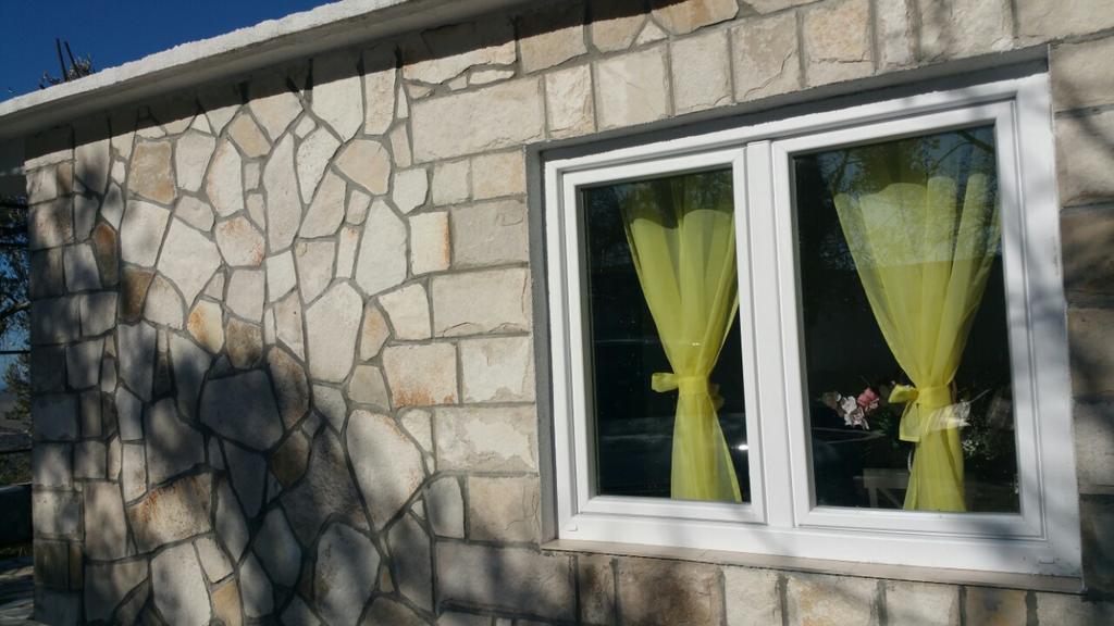 Apartman Nikocevic Dobra Voda Esterno foto