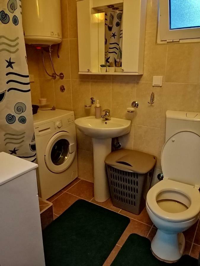 Apartman Nikocevic Dobra Voda Esterno foto
