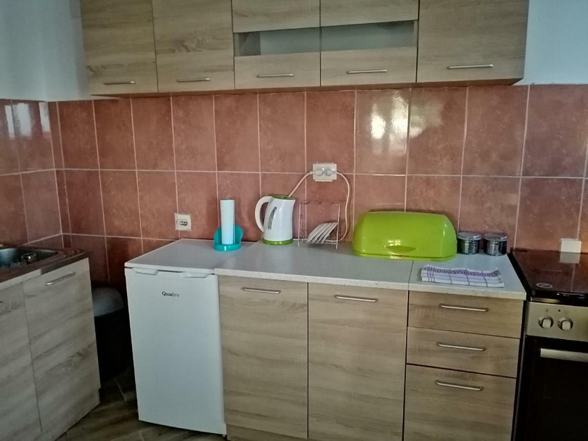 Apartman Nikocevic Dobra Voda Esterno foto